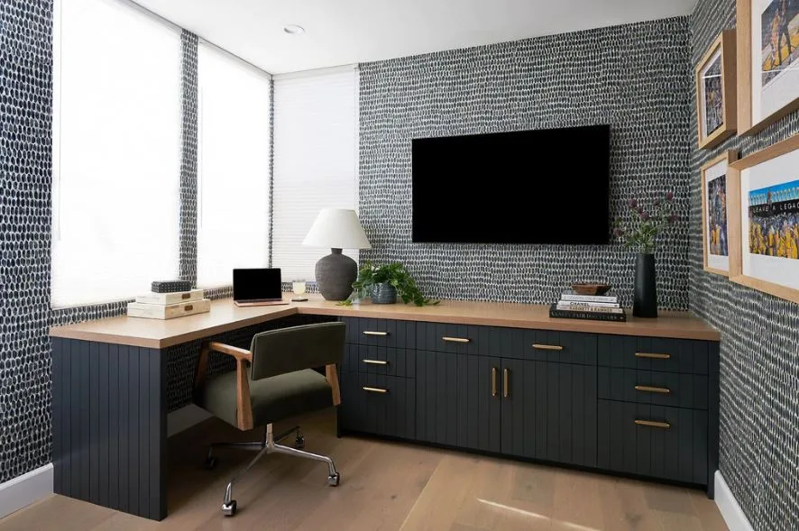 Kitchen island detail